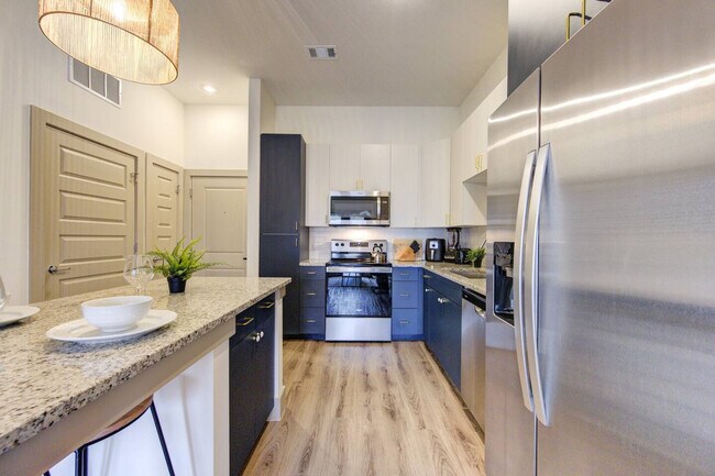 Photo - 18210 Park Row Blvd Unit SI ID1380764P