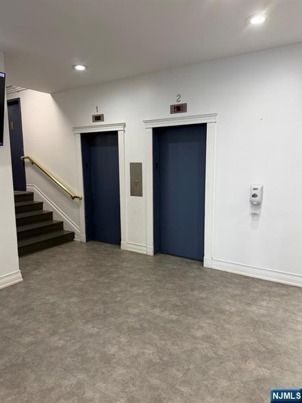Photo - 285 Aycrigg Ave Unit 19F