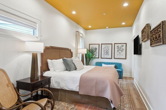 Building Photo - 1738 N Rampart St Unit ID1369012P