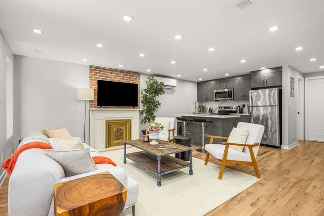 Building Photo - 1150 Lafayette Ave Unit ID1388236P