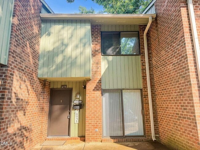 Building Photo - 1275 Teakwood Pl
