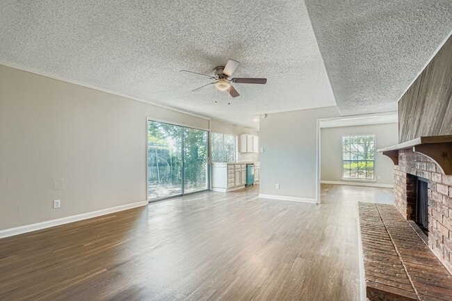 Photo - 9117 Fairmont Cir