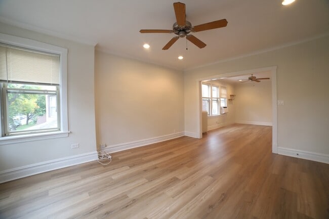 Photo - 3733 N Christiana Ave