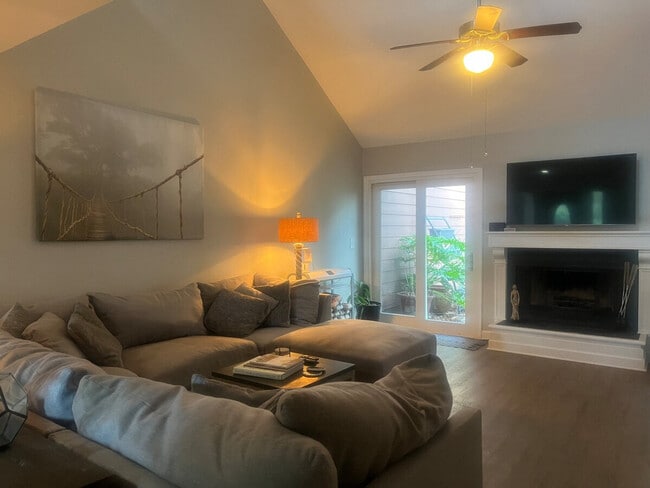 Building Photo - 47 Arabian Dr Unit ID1359003P