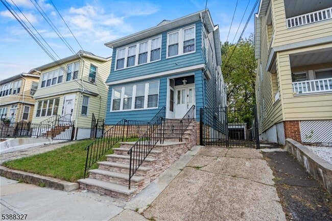 Building Photo - 45 Norwood Ave