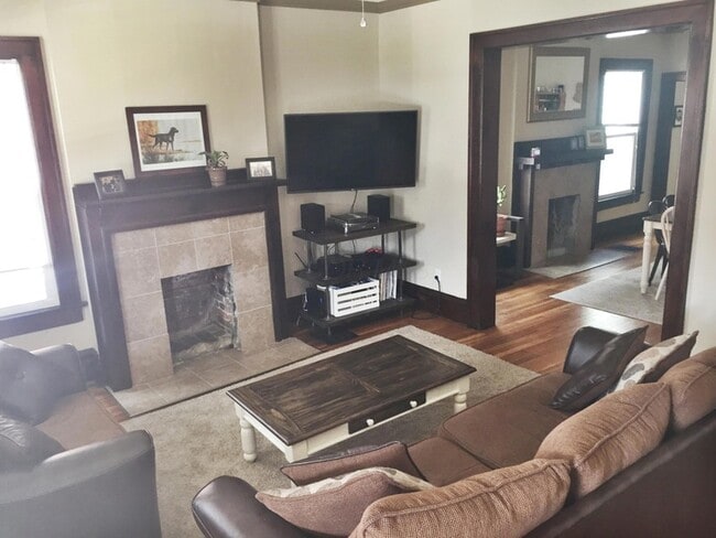 Photo - 1704 Oak St Unit 706