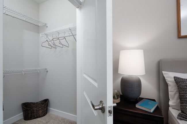 Bedroom with walk-in closet - Avalon Saugus