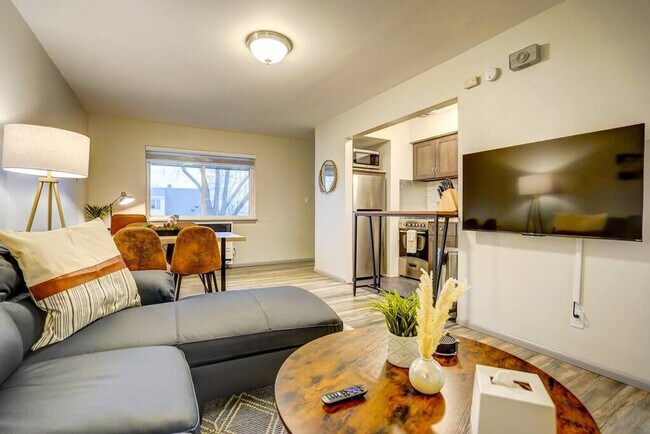 Photo - 645 S 94th Pl Unit ID1377416P