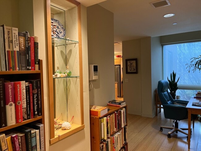Photo - Gateway Commons
