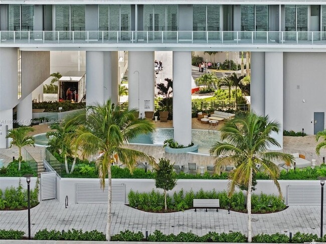 Photo - 700 NE 24th St Unit 1406