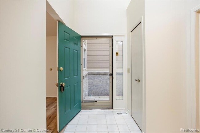 Photo - 9429 Westwind Dr