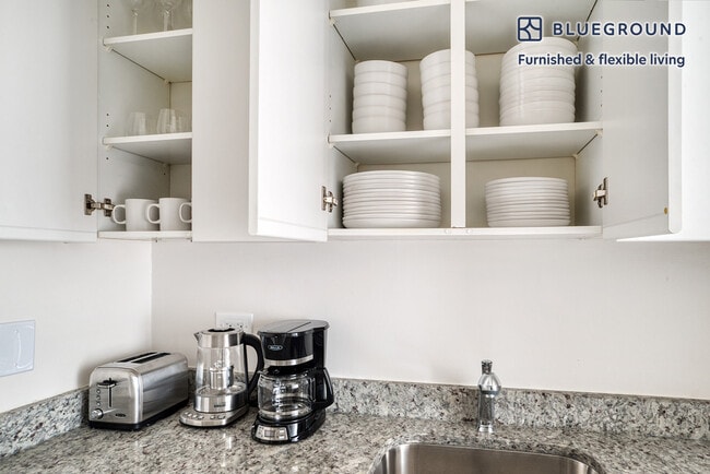 Photo - 175 E 96th St Unit FL21-ID1072