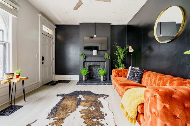 Photo - 309-311 West 4th Avenue-SI ID1265639P Unit SI ID1265639P