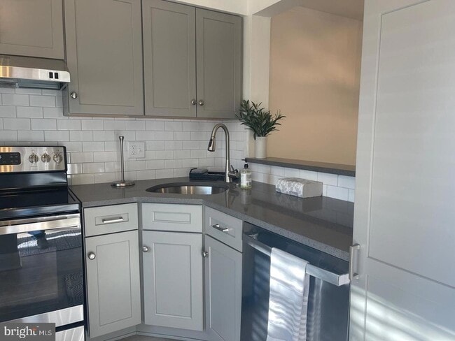 Photo - 57 Ash Stoker Ln