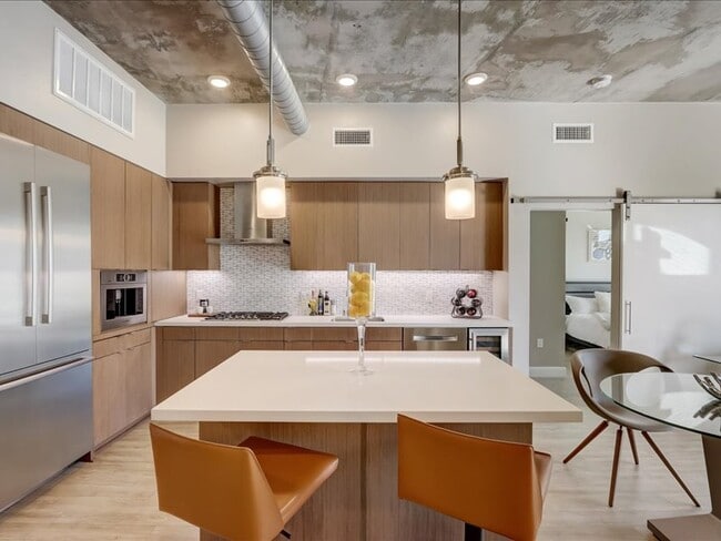 Photo - Vici Luxury Rentals - Little Italy