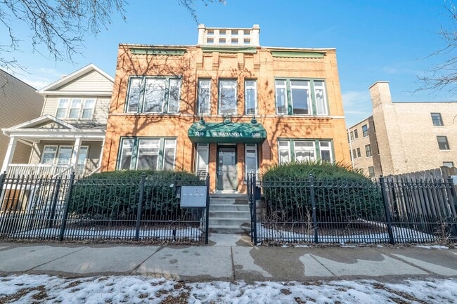 Photo - 3208 W Wabansia Ave Unit 2E