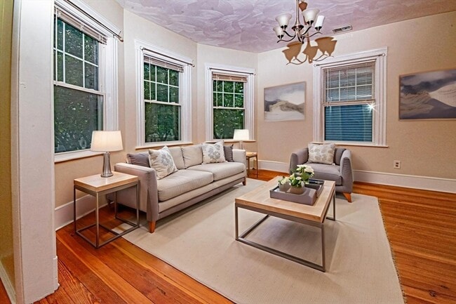 Photo - 21 Edison Green Unit 2