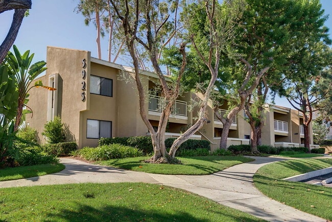 Building Photo - Pathways at Bixby Village