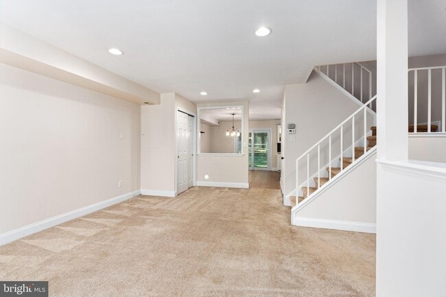 Photo - 3491 Coventry Pl