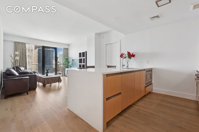 Photo - 319 Schermerhorn St Unit 19B