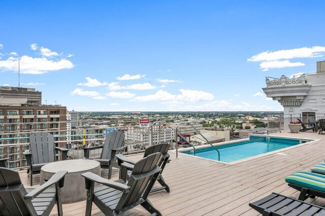 Photo - 925 Common St Unit ID1267819P