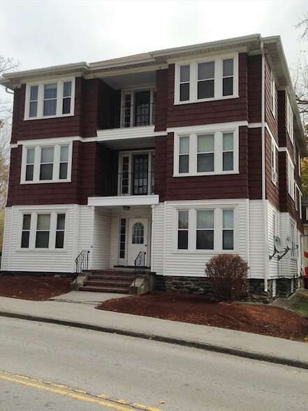 Building Photo - 154 Lovell St Unit 1