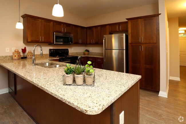 Villa Patio Home - Fox Creek Estates