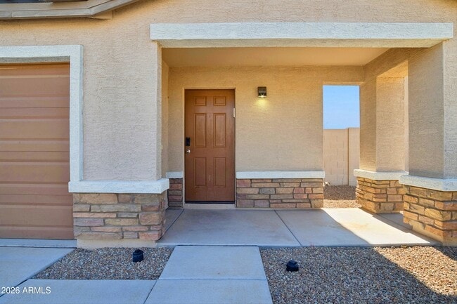Photo - 1748 N Logan Ln