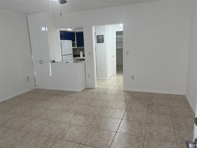 Photo - 2001 S Ocean Dr Unit 1