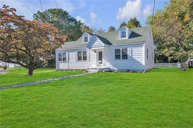 Photo - 1345 E Norcova Dr