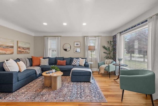 Building Photo - 6536 Lawnwood Ave Unit SI ID1496105P