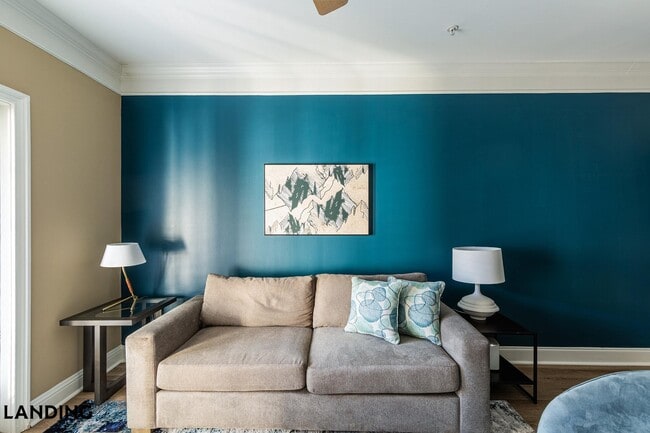 Building Photo - 925 Canterbury Rd NE Unit 12-1259