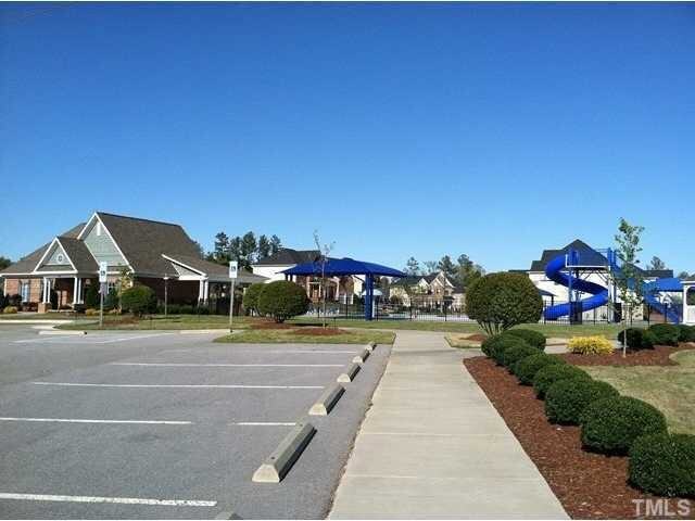 Photo - 1124 Falcon Ridge Ln