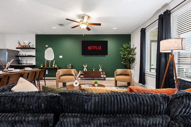 Photo - 3002 Crown Gate Dr Unit SI FL2-ID1568481P
