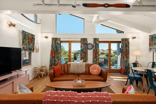 Photo - 39312 Angelfish Rd Unit ID1048829P