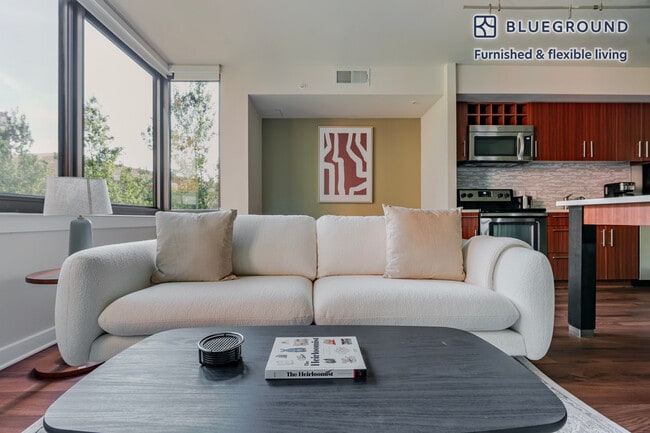 Photo - 1510 Clarendon Blvd Unit FL5-ID1147