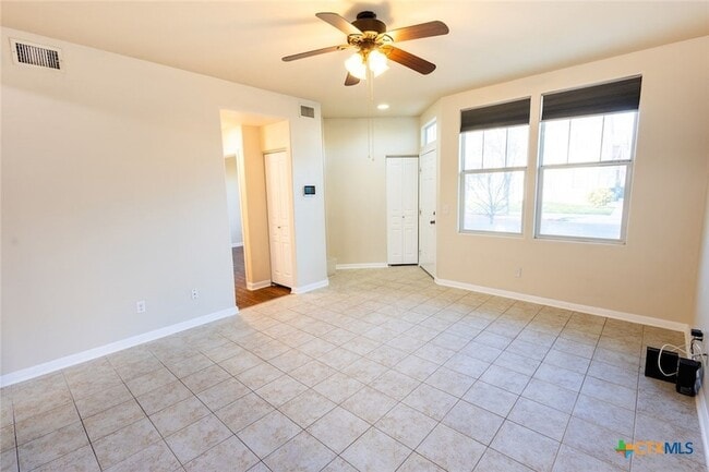 Photo - 249 Trestle Tree