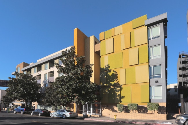 Photo - Fusion Encore Hollywood