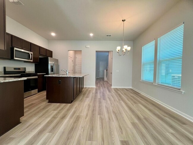 Photo - 4008 Flatiron Dr