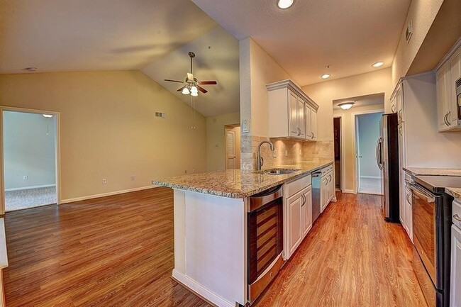 Photo - 1901 Post Oak Park Dr Unit 13302