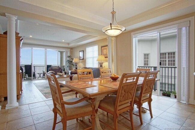 Photo - 3736 NE Indian River Dr