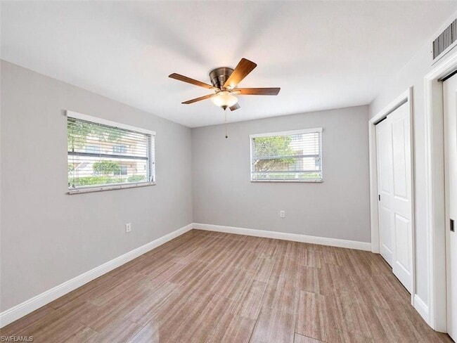 Photo - 681 Palm View Dr