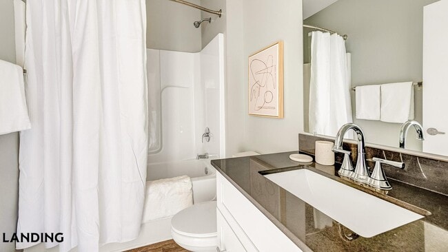 Photo - 5040 Linbar Dr Unit 413