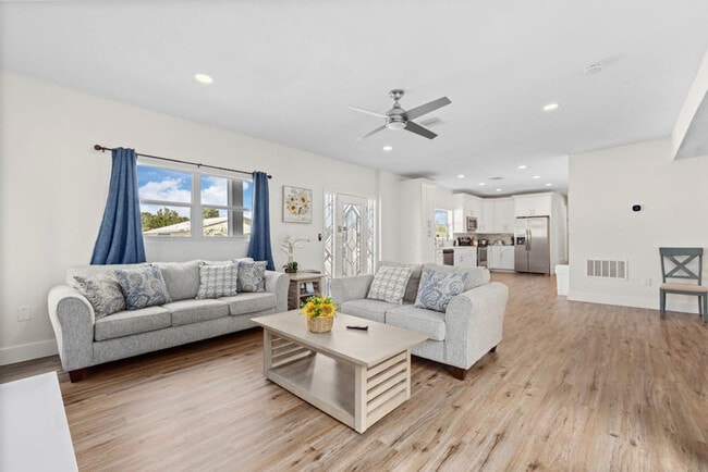 Photo - 3616 27th St E Unit SI ID1591419P