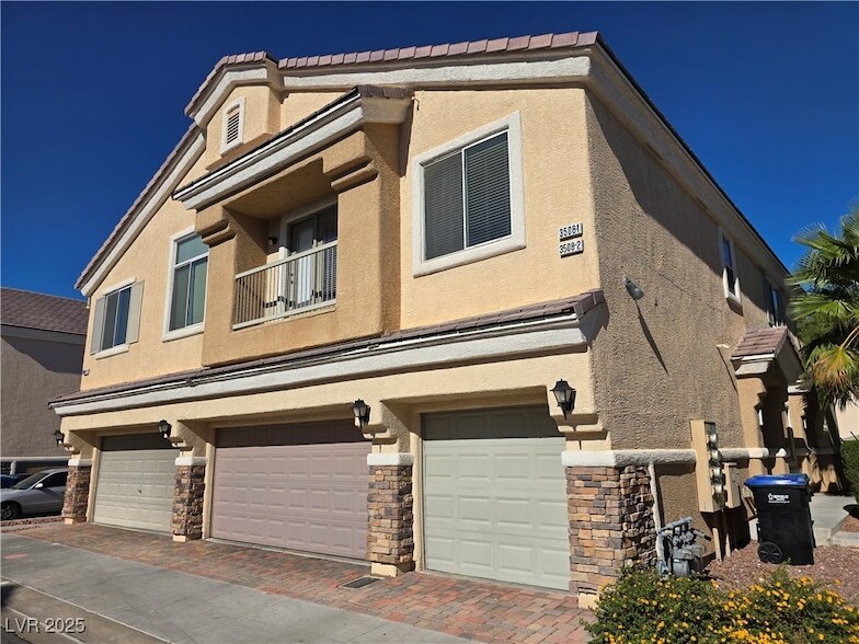 Photo - 3508 Hazelnut Pine Pl