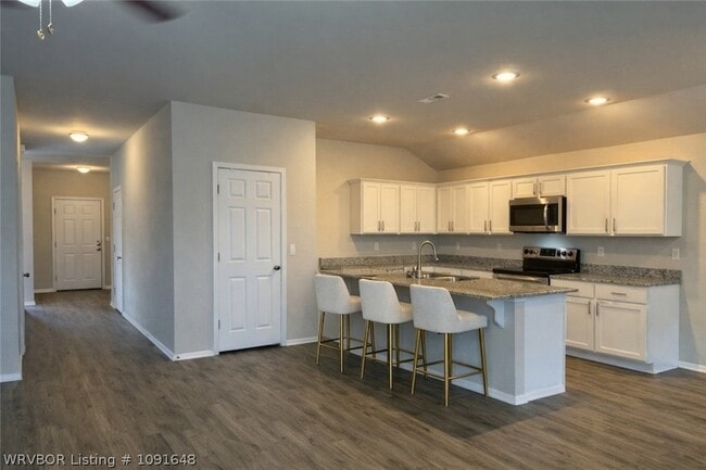 Photo - 8125 Dogwood Dr
