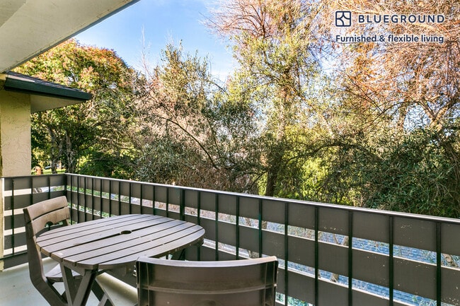 Photo - 235 Arlington Rd Unit FL3-ID2101