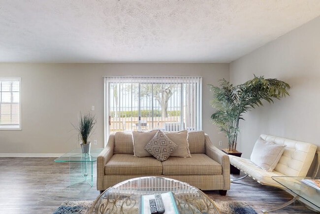 Photo - 1102 Carlton Arms Blvd Unit SI ID1591399P