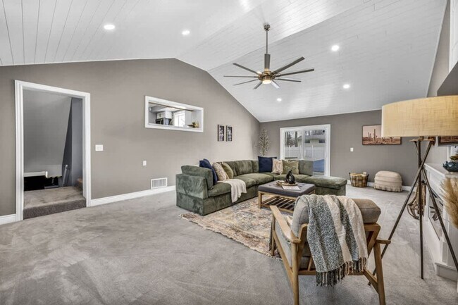 Photo - 1036 Union Ave Unit SI ID1496086P