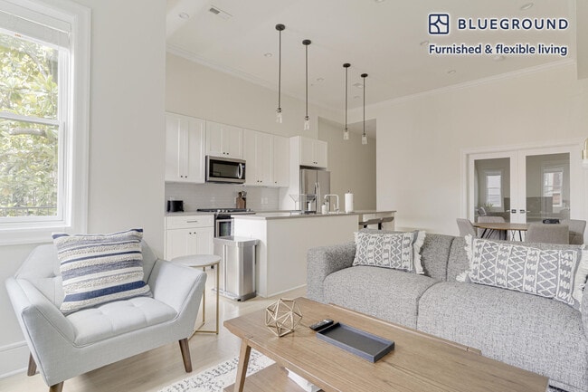 Photo - 1902 R St NW